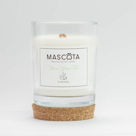Scented candles neutralising the smell of animals image 4