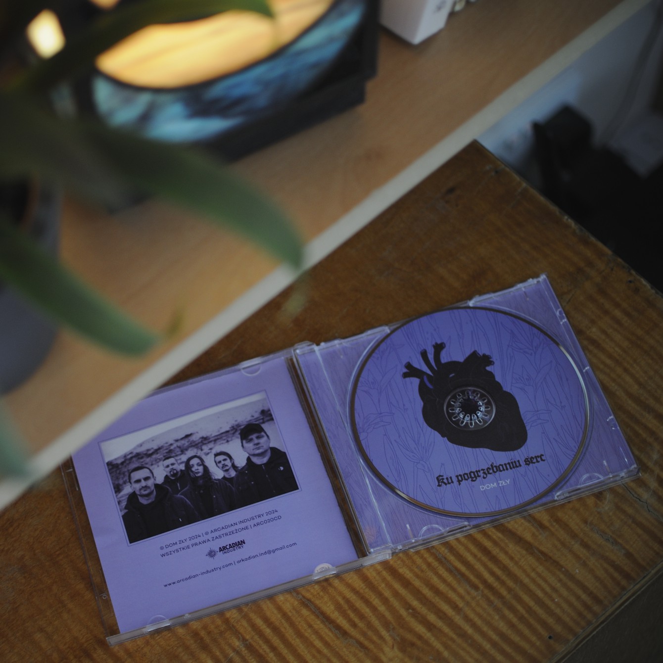 CD "Ku pogrzebaniu serc" zdjęcie 2