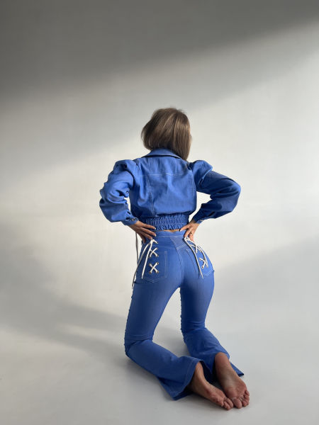 Jeansowy komplet Suzana spodnie z bomberką zdjęcie 3