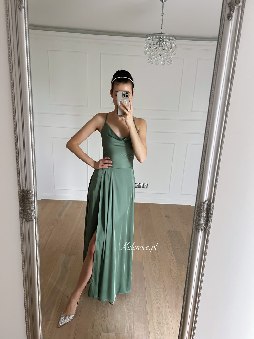 Ava - satin tied maxi dress in sage color - Kulunove image 3