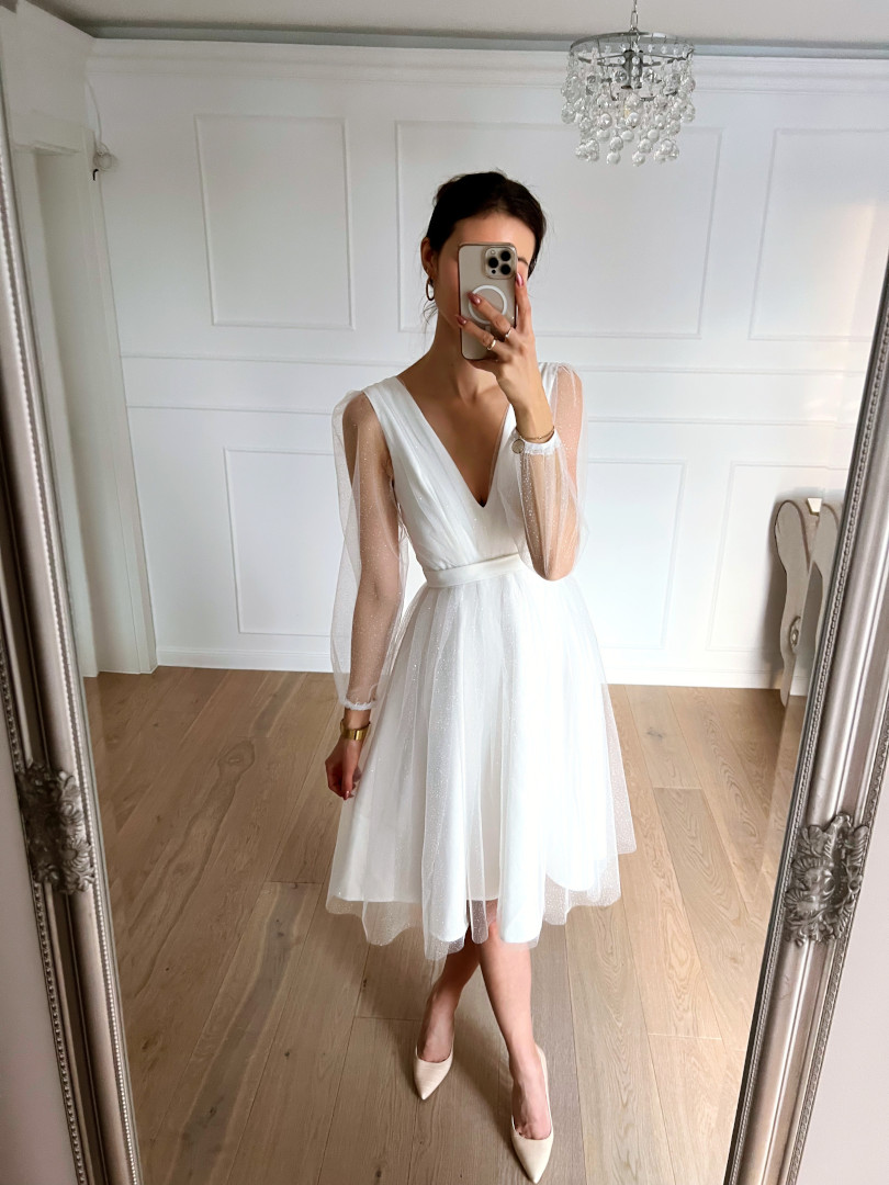 Alice - tulle midi wedding dress with sleeves - Kulunove image 1