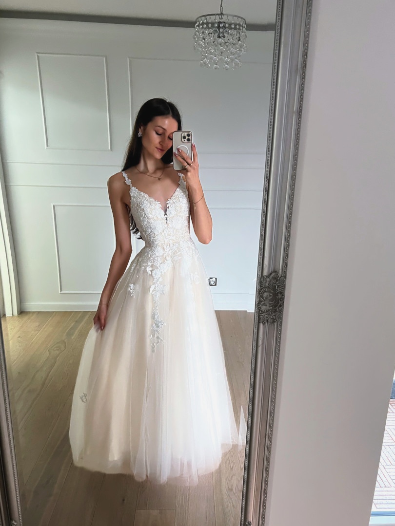Rosalie - princess wedding dress with lace trim - Kulunove image 4