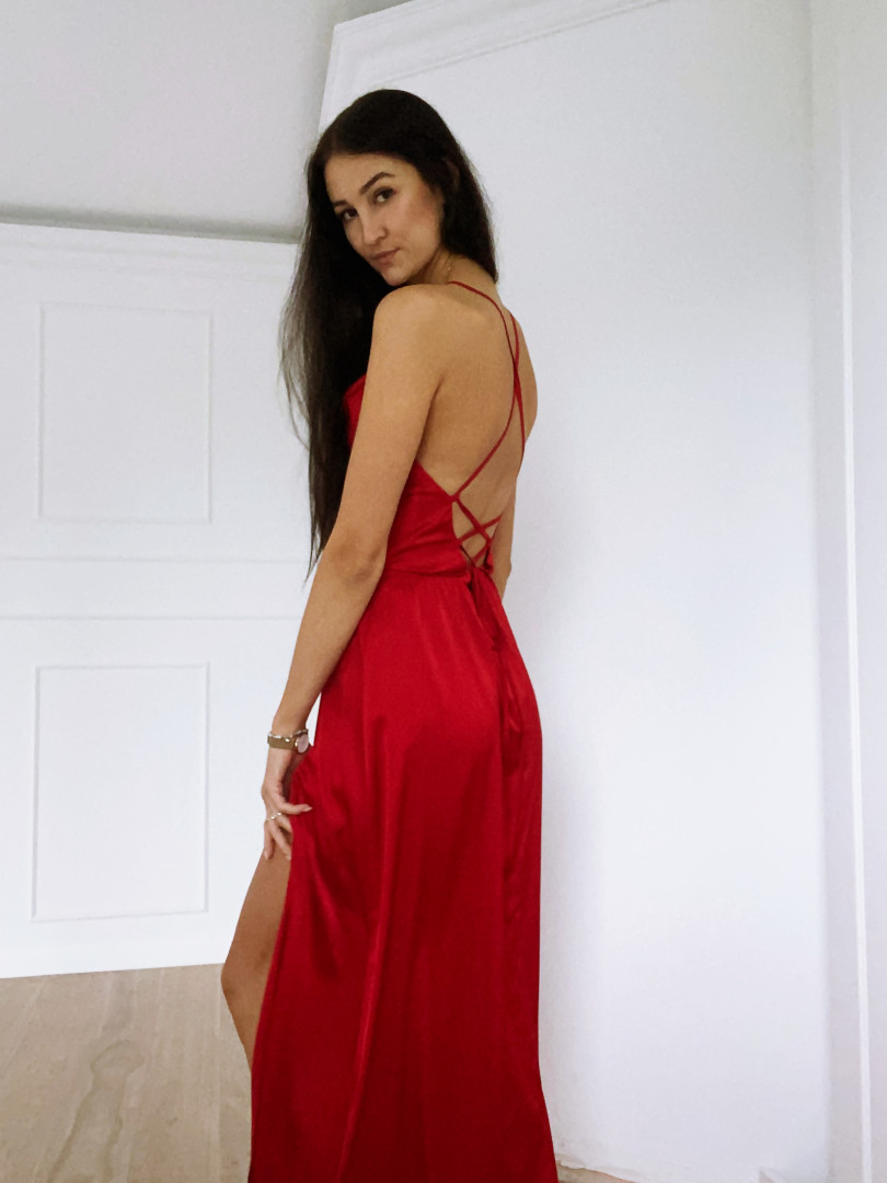 Ava - elegant red satin dress - Kulunove image 2