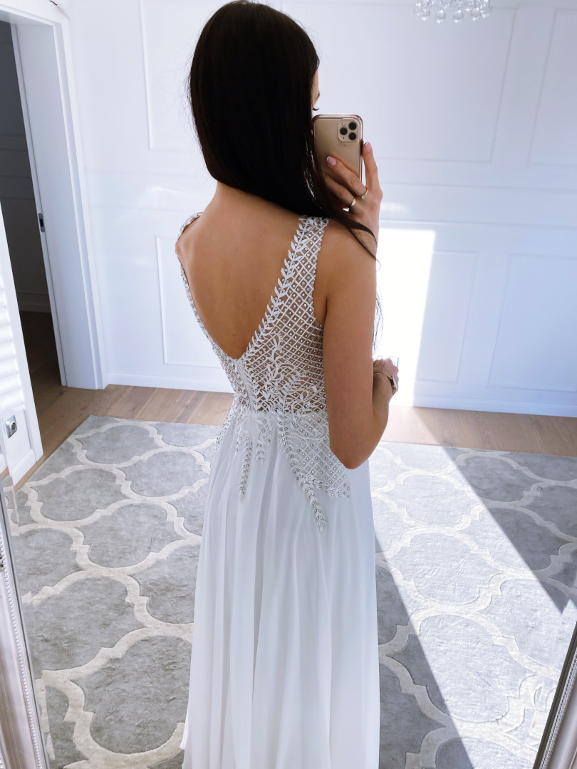 Eve - wedding dress with embroidered corset on mesh - Kulunove image 3