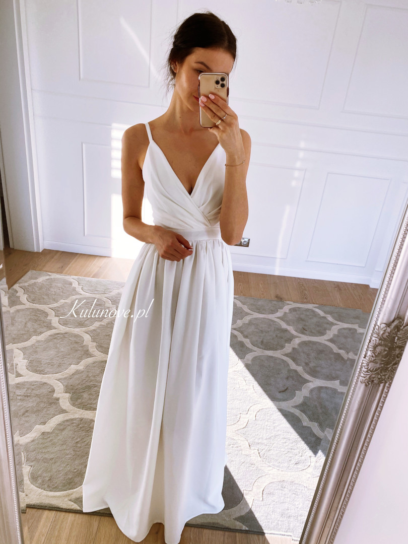 Elisabeth - simple wedding dress with overlap neckline in ecru color - Kulunove image 1