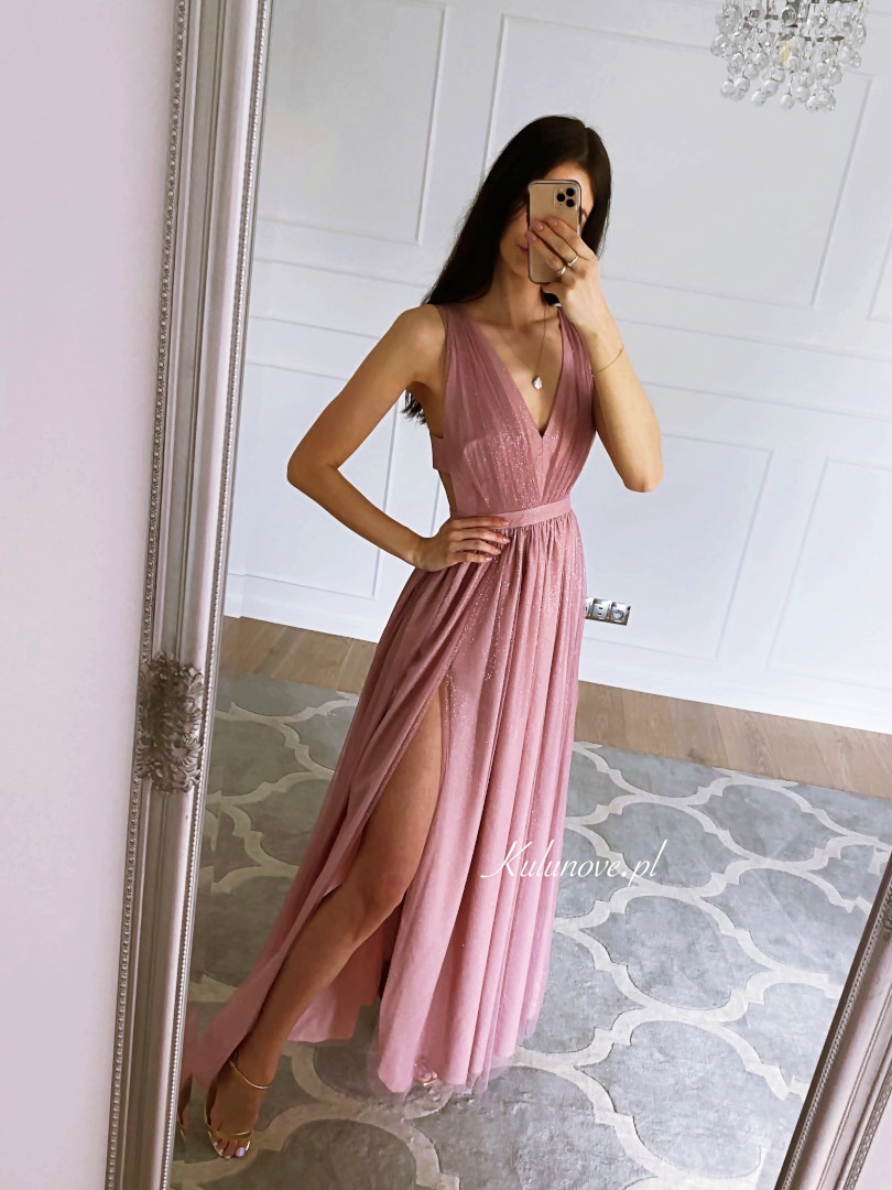 Paris - shiny long dress in dirty pink color - Kulunove image 2