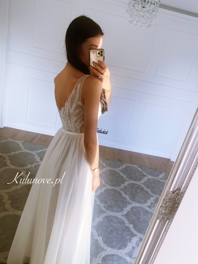 Zoe - wedding dress with tulle bottom - Kulunove image 4