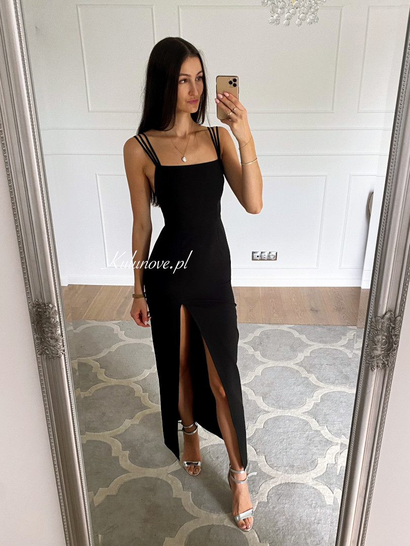 Barbie dress - black dress with back neckline - Kulunove image 4