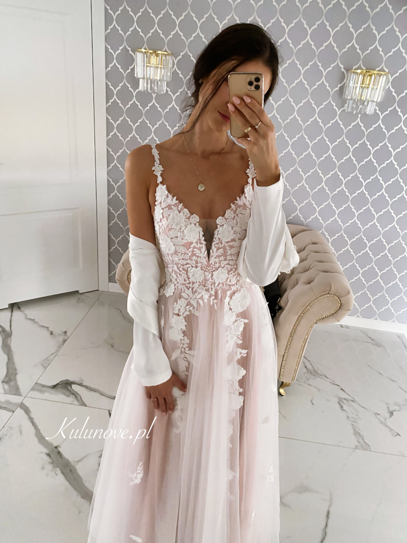 Rosalie - wedding dress in soft pink with lace inserts - Kulunove image 3