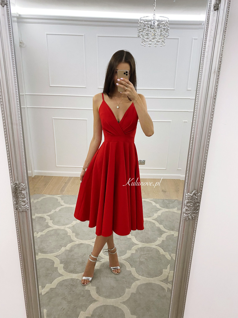 Elisabeth midi - red medium length dress on a wide circle - Kulunove image 3