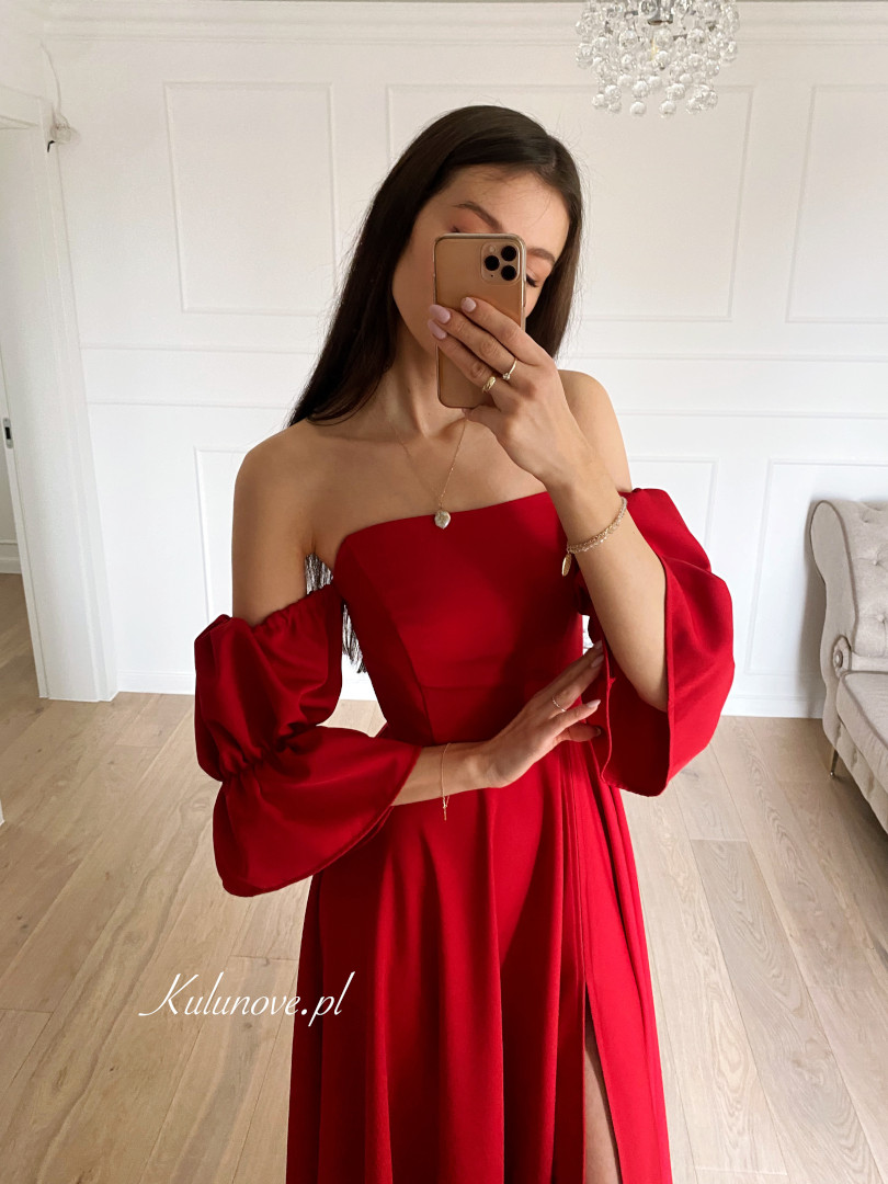 Seniorita - red Spanish dress with decorative sleeves - Kulunove image 2