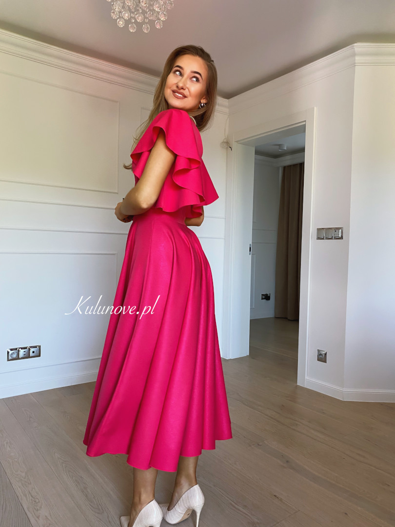Isabella - elegant midi dress in fuchsia color with flared sleeves - Kulunove image 1