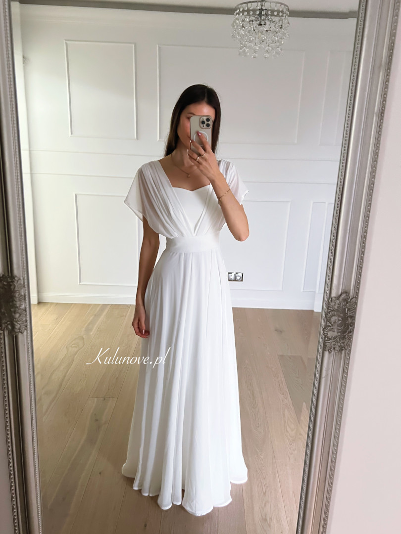 Vivienne - simple chiffon wedding dress with covered shoulders - Kulunove image 4