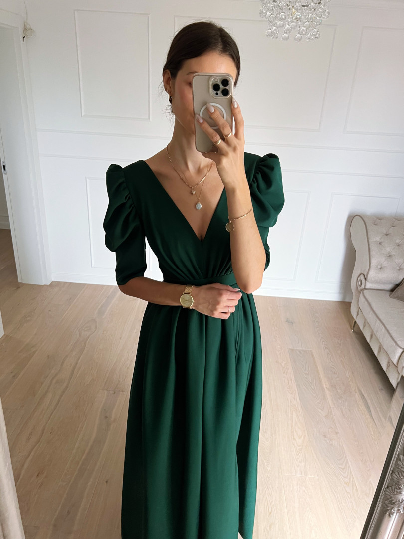 Laurell - maxi dress with flared bottom and buffets in bottle green color - Kulunove image 3