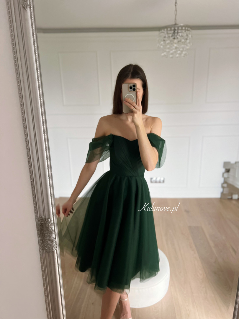 Selena - tulle midi dress with falling sleeves in bottle green color - Kulunove image 2