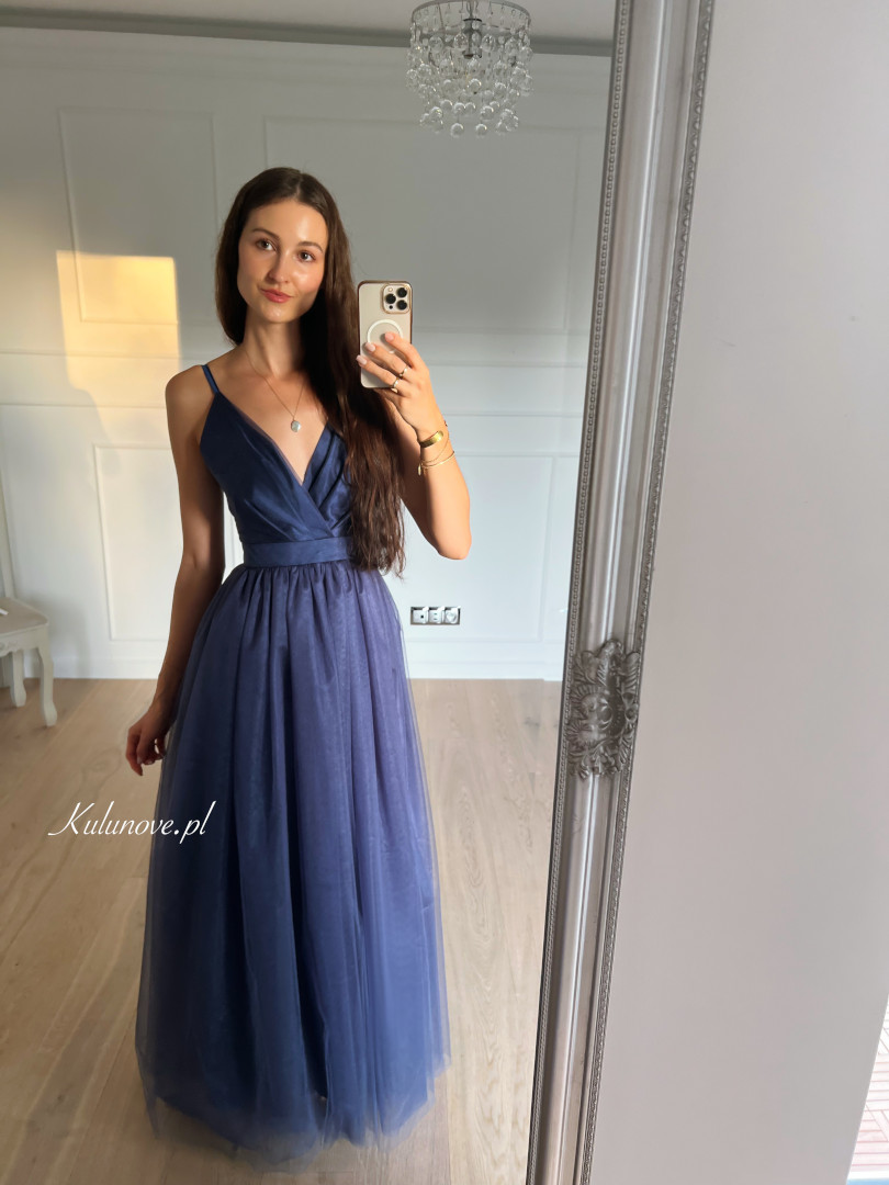 Ana - navy blue maxi dress made of softly glittering tulle in princess style - Kulunove image 4