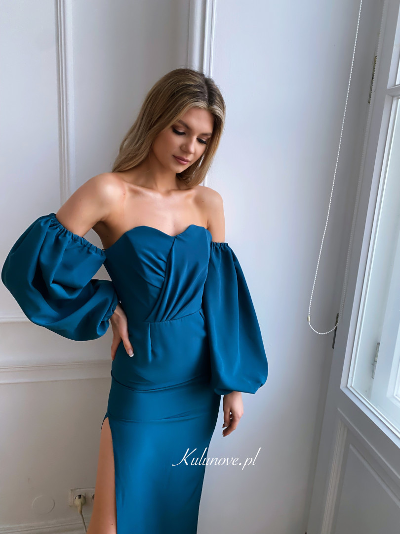 Andrina - corseted maxi dress with buffets in marine color - Kulunove image 2