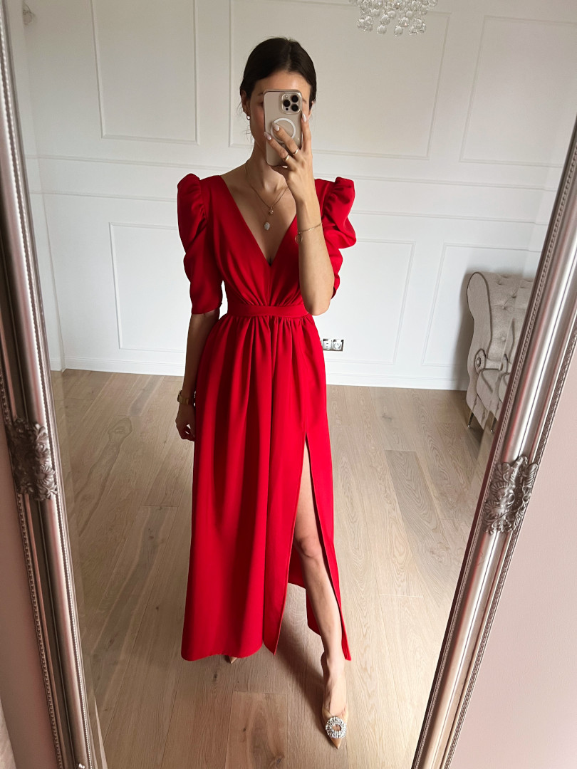Laurell - long red dress with crease - Kulunove image 3