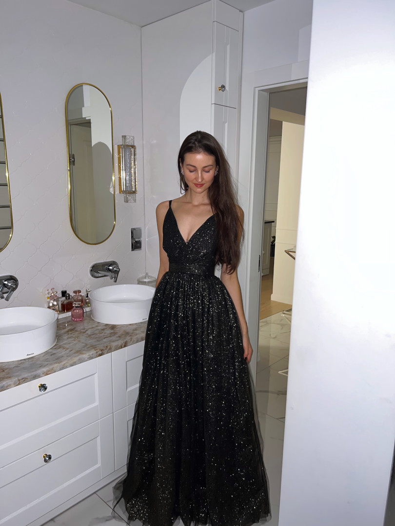 Ana - long black tulle princess dress covered with glitter - Kulunove image 2