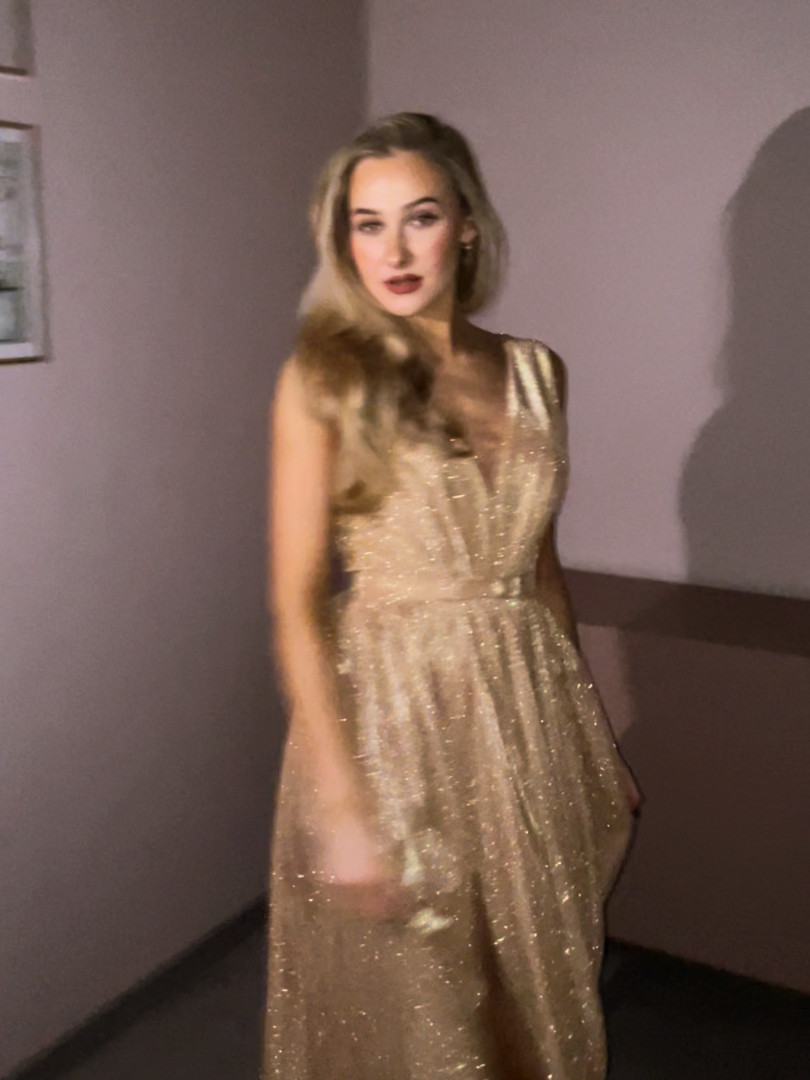 Claudine - shimmering gold maxi dress with glitter - Kulunove image 3
