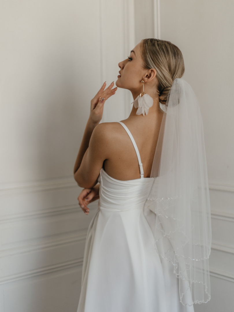 Odetta - A-line corset wedding dress with pockets - Kulunove image 3