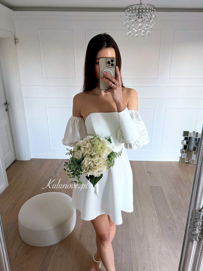 Anastasia ecru - short flared straight dress with covered shoulders with extra sleeves - Kulunove image 2