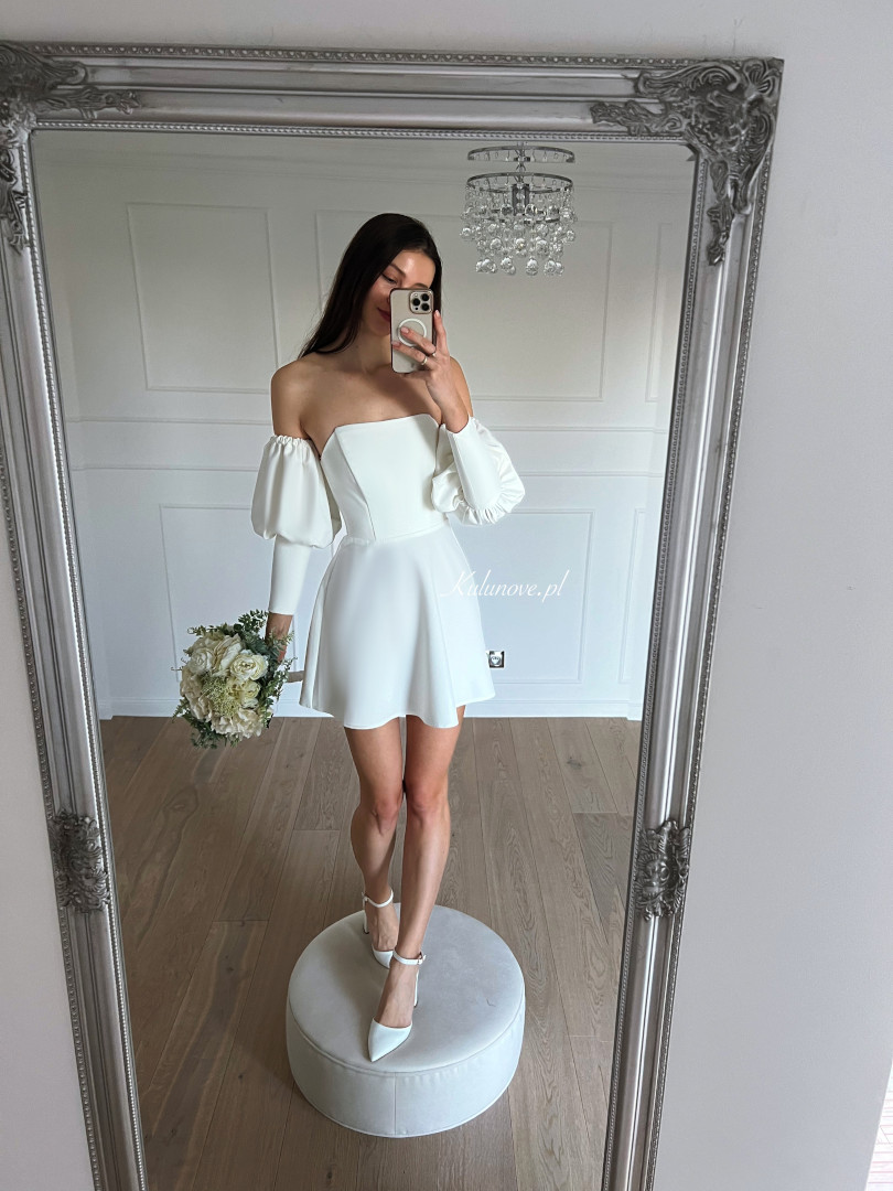 Anastasia ecru - short flared straight dress with covered shoulders with extra sleeves - Kulunove image 1
