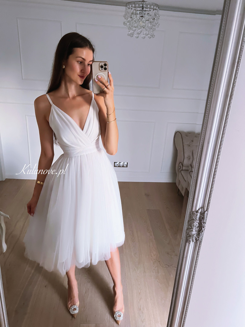 Ana midi - ecru tulle dress with envelope top and flared bottom - Kulunove image 2