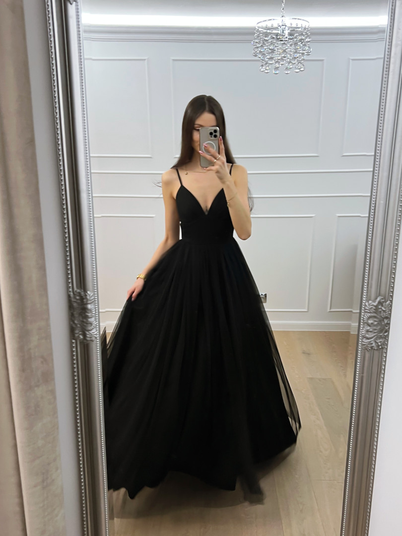 Cindrella maxi - black tulle flared princess cut dress - Kulunove image 2