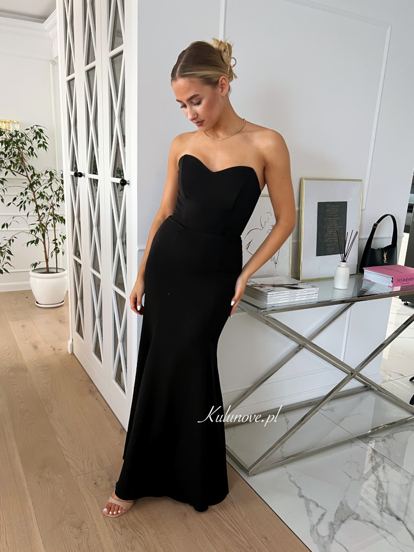 Monalisa - black corset maxi dress with fitted fishtail cut - Kulunove image 2