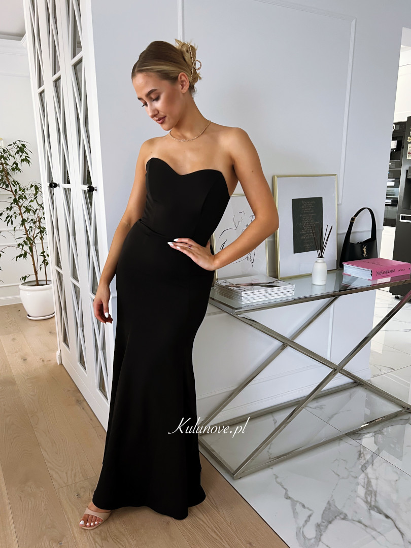 Monalisa - black corset maxi dress with fitted fishtail cut - Kulunove image 4