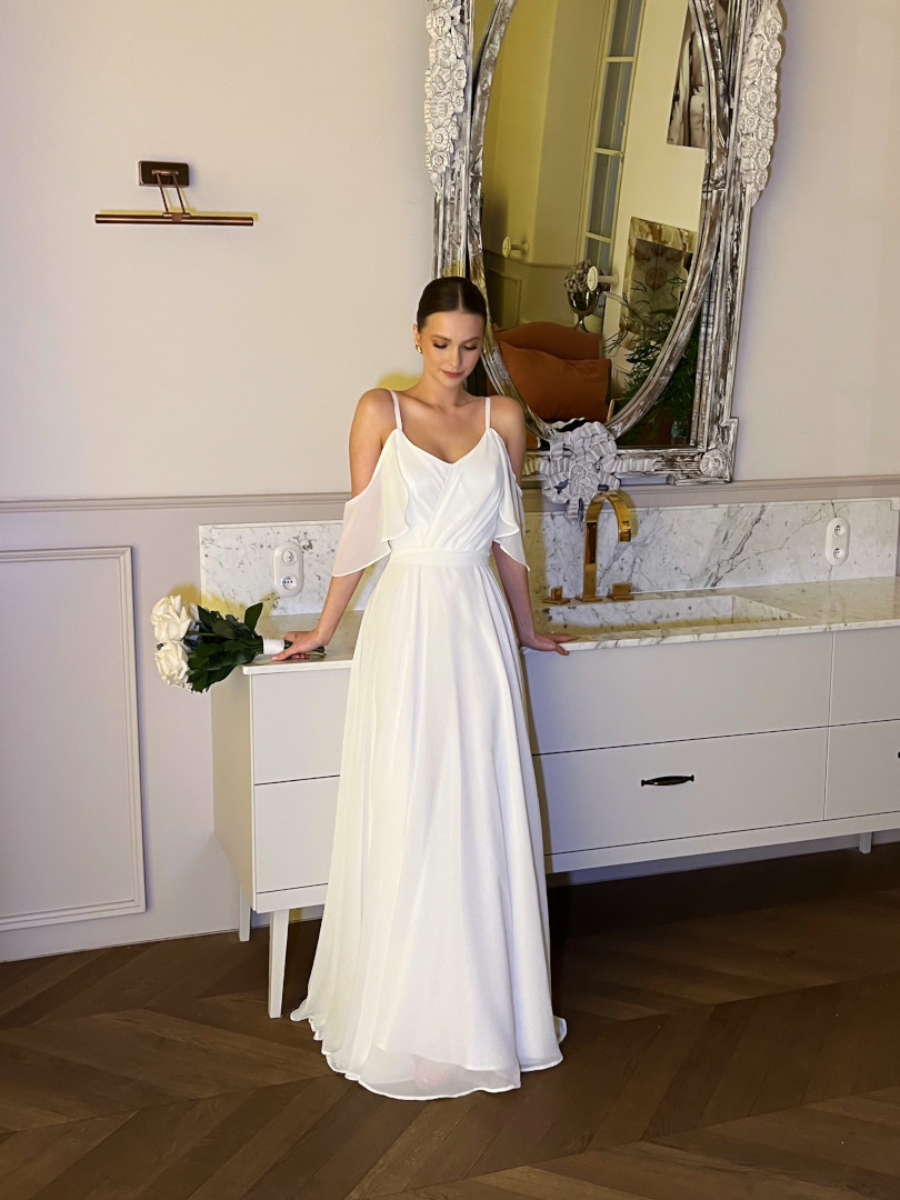 Mela - a simple strapless wedding dress with dropped shoulders - Kulunove image 1