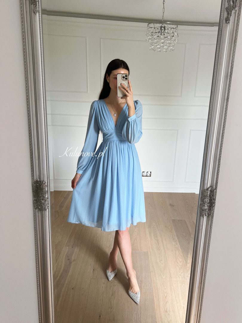 Merida błękitna - sukienka midi na długi rękaw z błyszczącymi drobinkami - Kulunove zdjęcie 1