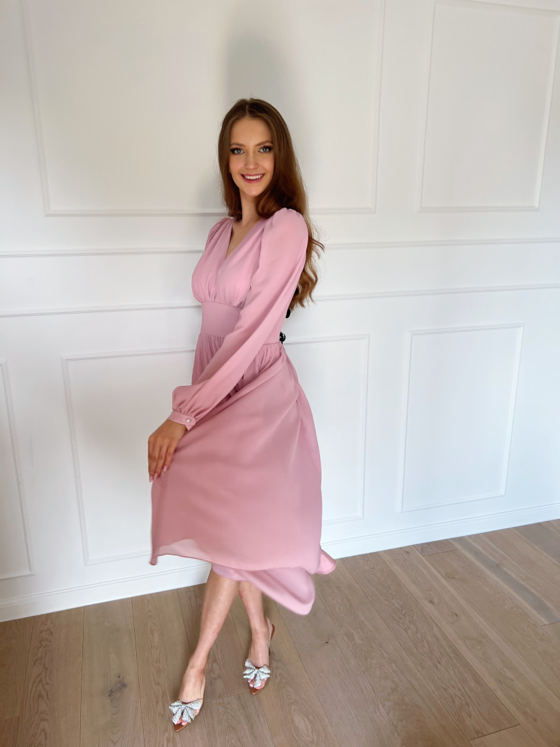 Merida różowa - sukienka średniej długości z długim rękawem i błyszczącymi drobinkami - Kulunove zdjęcie 2