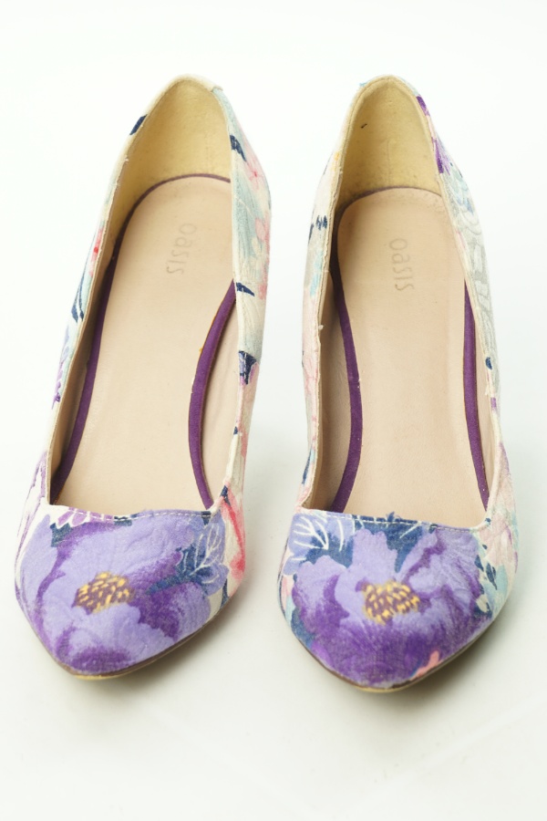 Pantofle fioletowo-beżowe w kwiaty - OASIS zdjęcie 2