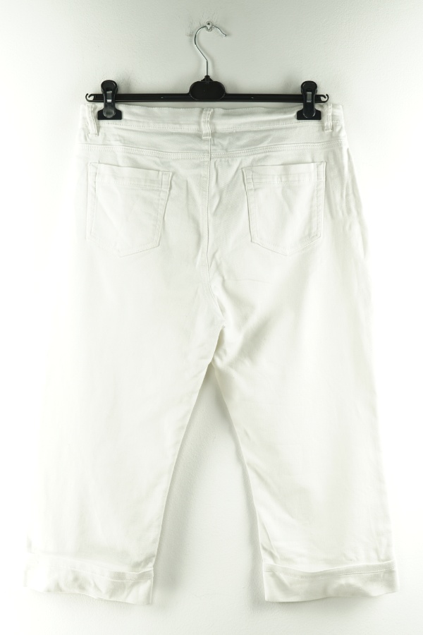 Spodnie jeansowe białe 3/4 - M&S zdjęcie 2