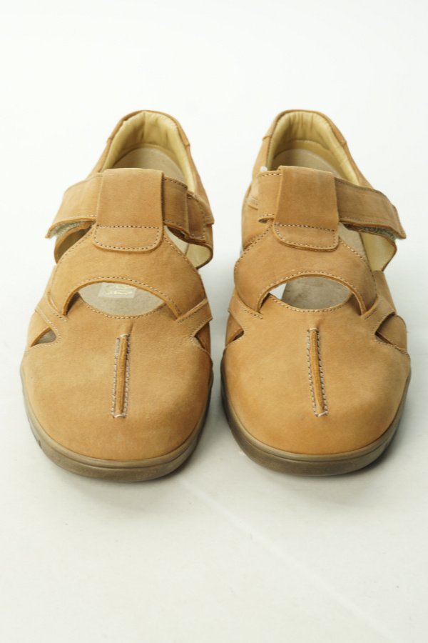 Pantofle jasno brązowe skórzane - COSY FEET zdjęcie 2