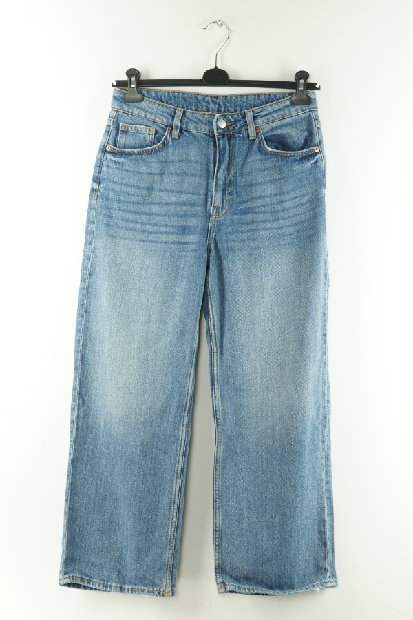 Spodnie jeansowe niebieskie z prostą nogawką - MONKI zdjęcie 1