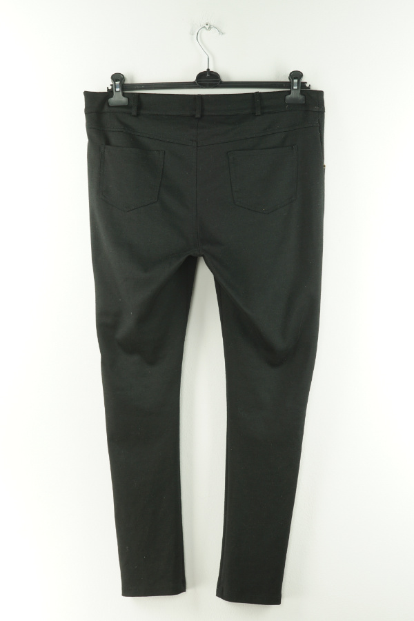 Spodnie czarne materiałowe zapinane - PEACOCKS zdjęcie 2