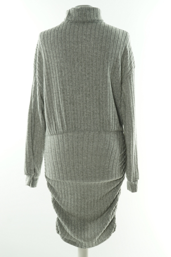 Sukienka sweterkowa szara golf - SHEIN zdjęcie 2