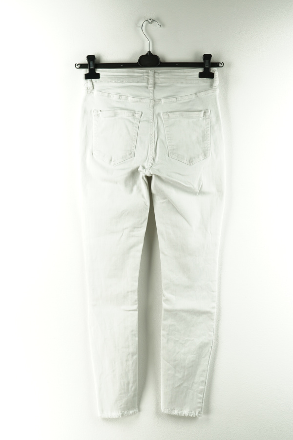 Spodnie jeansowe białe rurki - ONLY zdjęcie 2