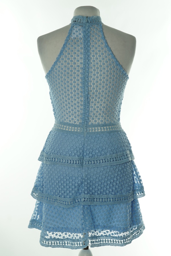 Sukienka błękitna ażurowa na ramiączkach - PRETTYLITTLETHING zdjęcie 2