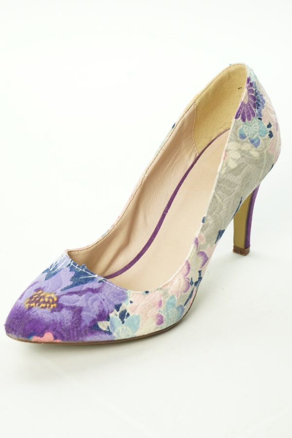 Pantofle fioletowo-beżowe w kwiaty - OASIS zdjęcie 1