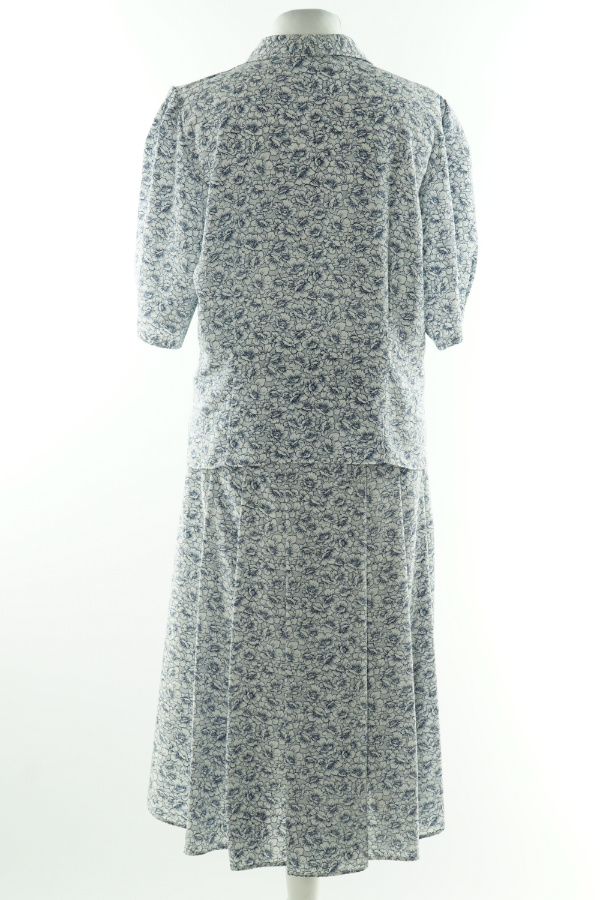 Komplet koszula+spódnica biała w granatowe kwiatki - LIBRA zdjęcie 2