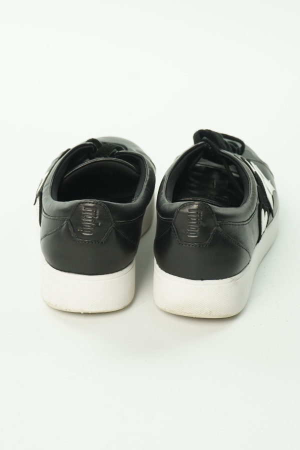 Buty czarne w białe serca - FITFLOP zdjęcie 3