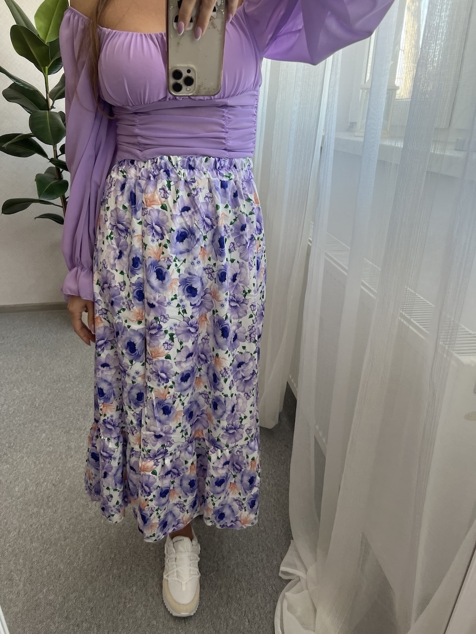 Spódnica fioletowa w kwiaty  zdjęcie 3