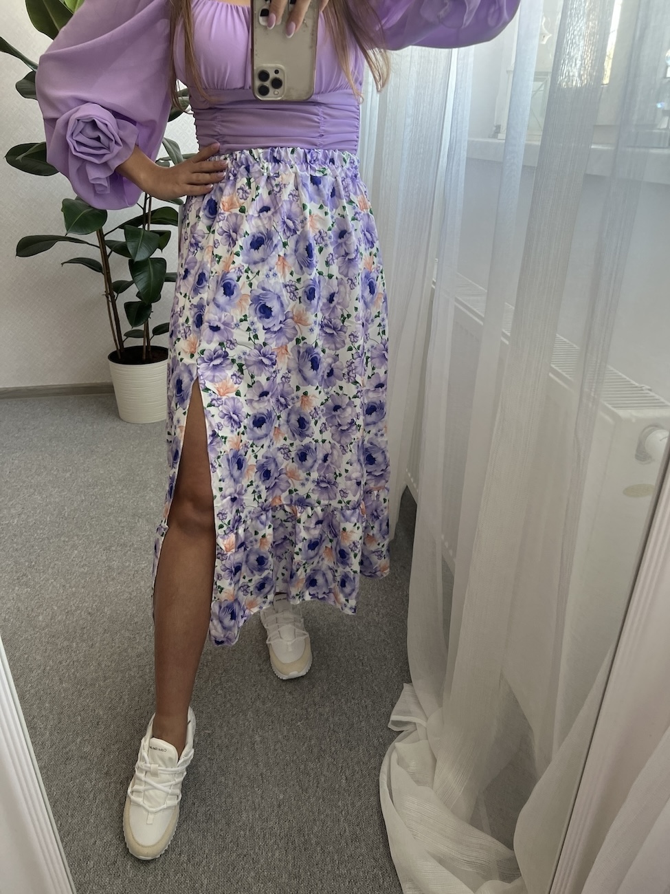 Spódnica fioletowa w kwiaty  zdjęcie 4