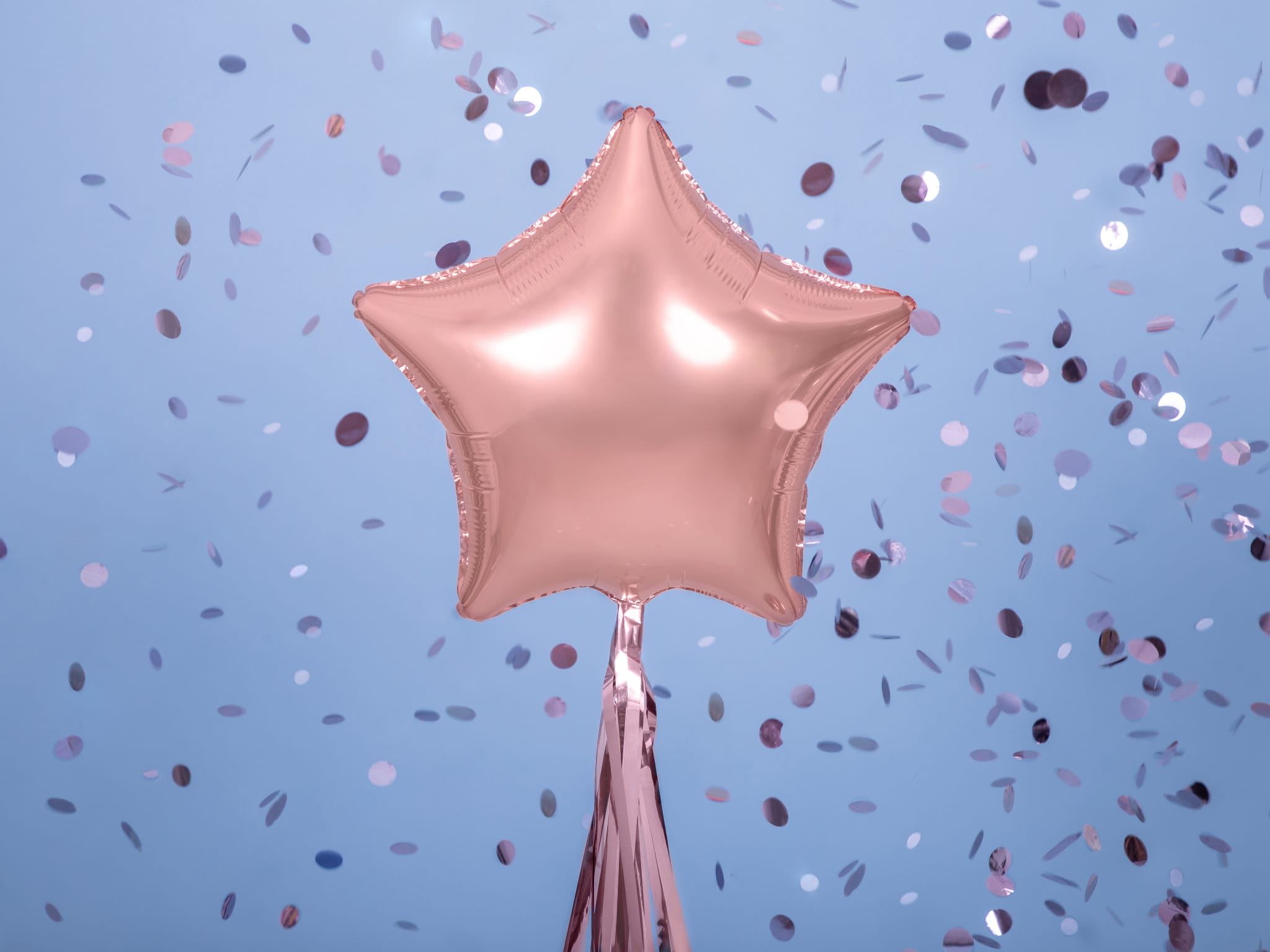 Balon foliowy Gwiazdka, 48cm, różowe złoto - PartyDeco zdjęcie 2
