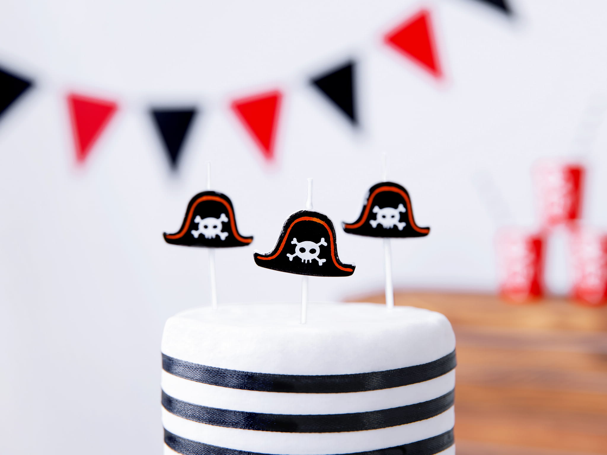Świeczki urodzinowe Piraci, 2cm: 1op./5szt., Halloween - PartyDeco zdjęcie 1