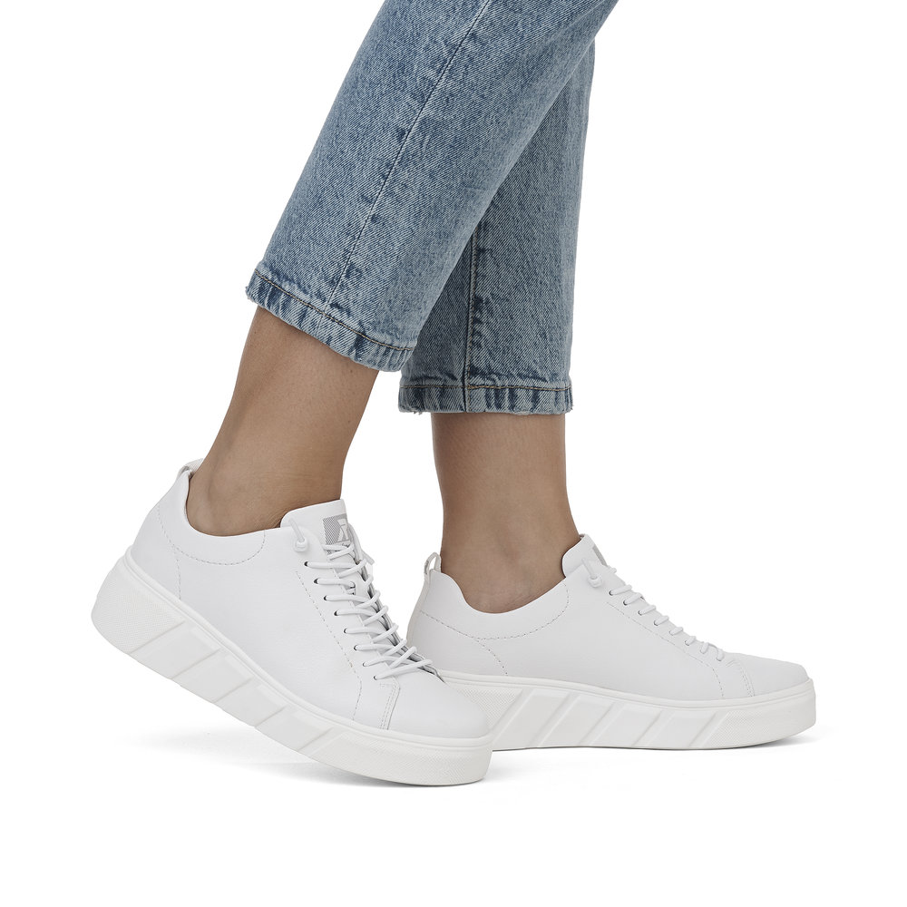 Białe zdrowotne półbuty sneakersy Rieker W0500-81 Evolution - Rieker zdjęcie 1